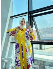 pembe çiçek desenli elbise