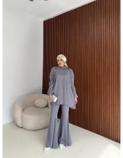 gri lastik detaylı takım